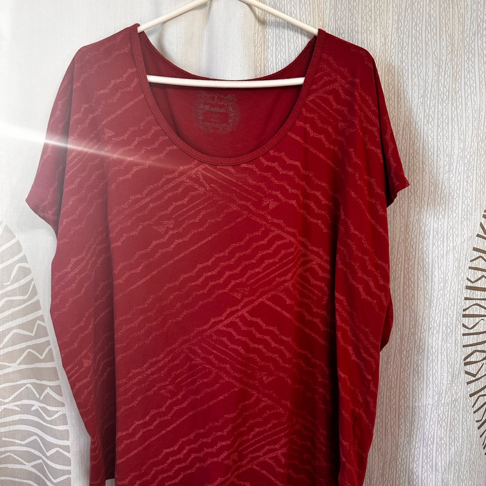 Pretty Manuhealii Blouse